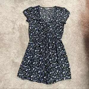 Kimchi Blue Floral Dress w Elastic Waist Band